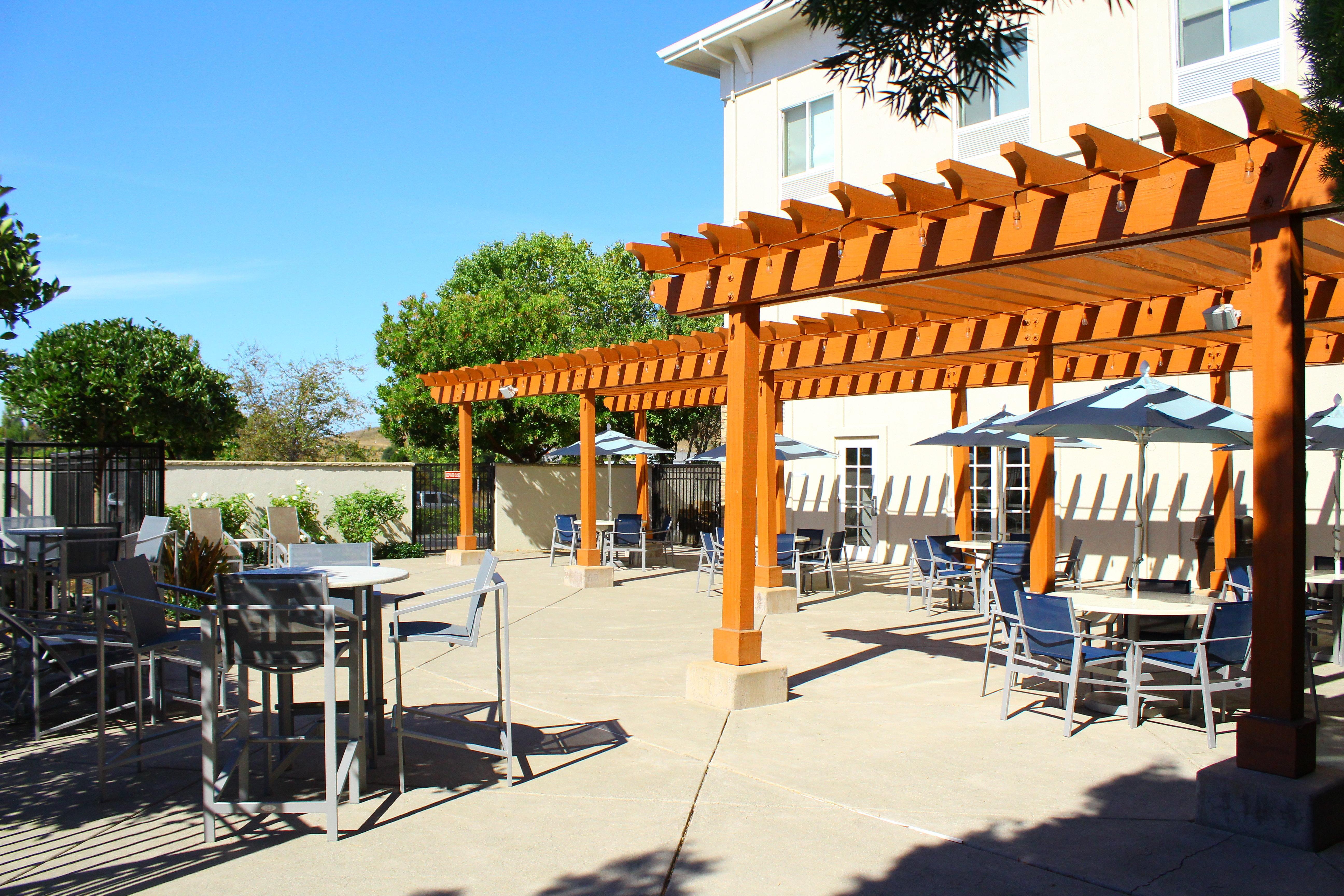 Holiday Inn Express Hotel & Suites Napa Valley-American Canyon By Ihg Экстерьер фото