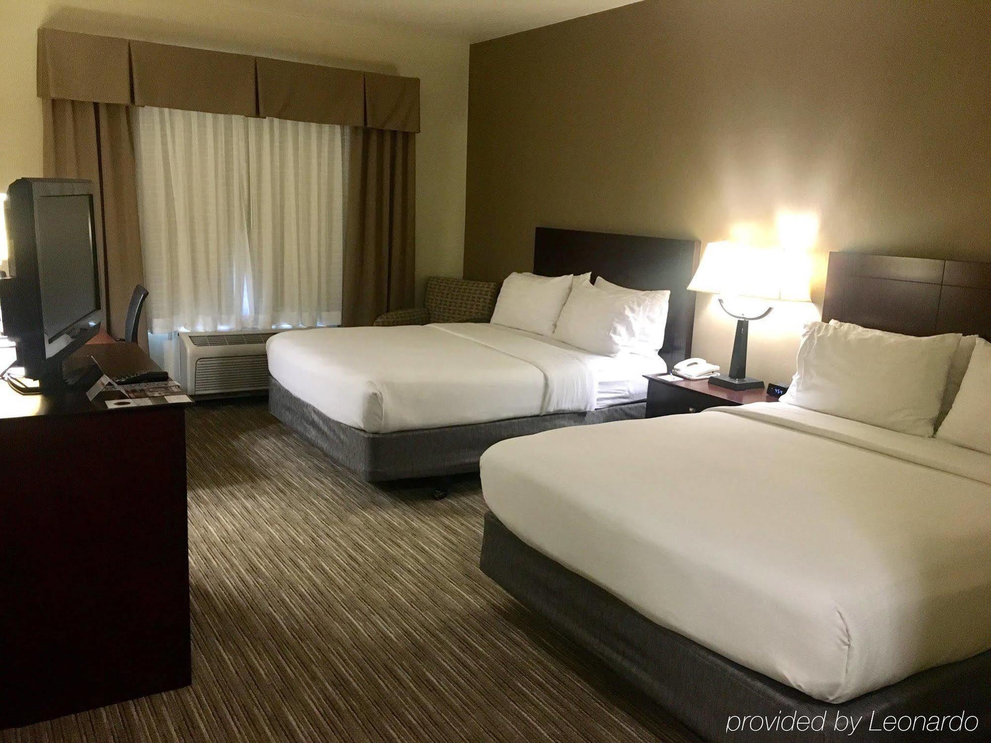 Holiday Inn Express Hotel & Suites Napa Valley-American Canyon By Ihg Экстерьер фото