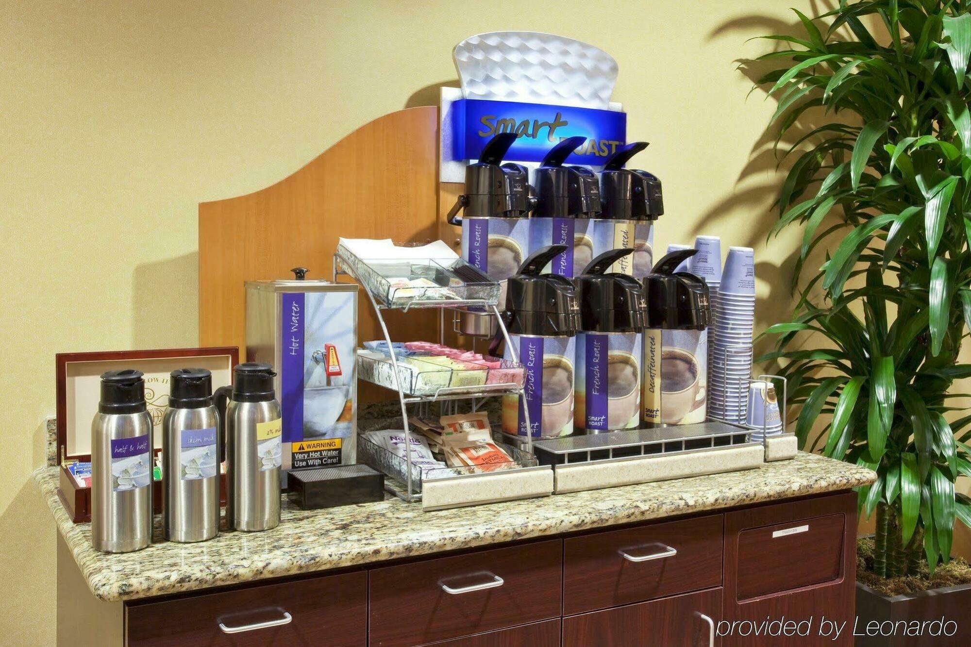 Holiday Inn Express Hotel & Suites Napa Valley-American Canyon By Ihg Экстерьер фото